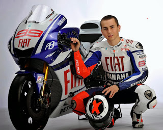 Biodata Jorge Lorenzo, Meninggalkan Jauh Musuhnya Dibelakang