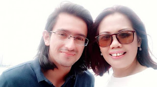 Trend Gosip, Foto Bareng Elly Sugigi dan Omar Daniel, Bikin Iri Penggemar