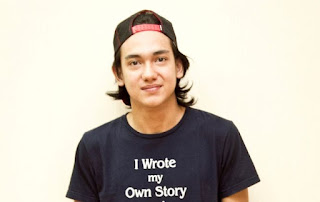 Biodata Adipati Dolken Profil Foto dan Agamanya Lengkap, Biodata Lengkap Adipati Dolken | Biodata Lengkap Artis, Adipati Dolken - Wikipedia bahasa Indonesia, ensiklopedia